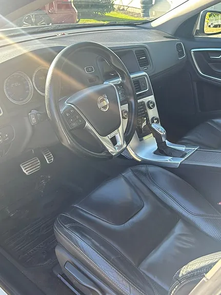 Volvo V60 2013 photo 3