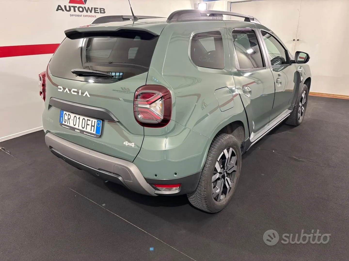 Dacia Duster 2023 photo 4