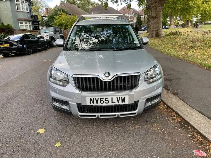 Skoda Yeti 2016 photo 4