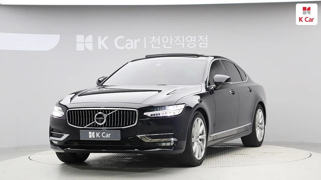 Volvo S90