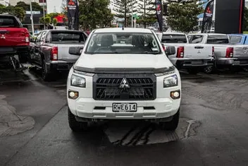 Mitsubishi Triton 2026 photo 5