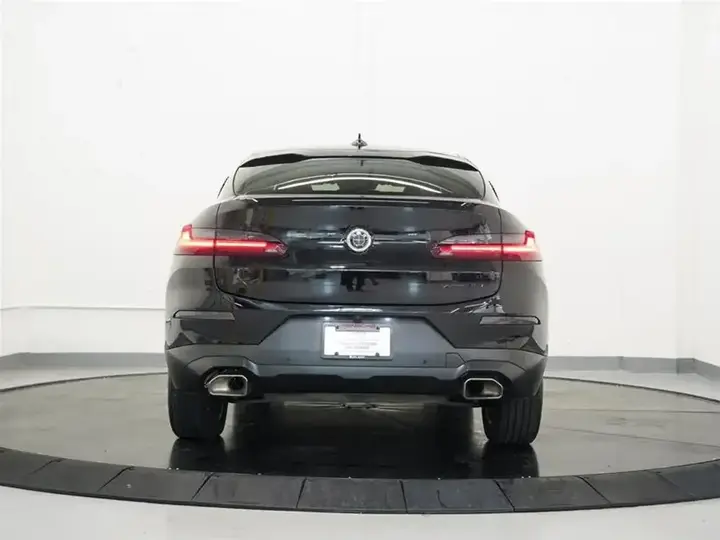 BMW X4 2025 photo 4