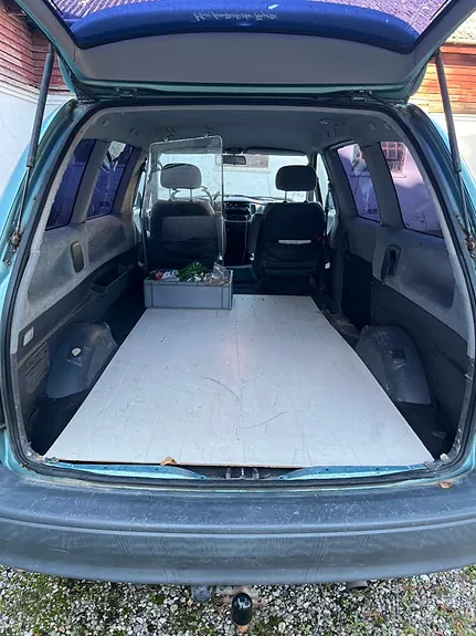 Toyota Previa 1997 photo 5