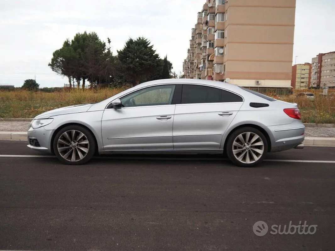 Volkswagen Passat 2011 photo 3