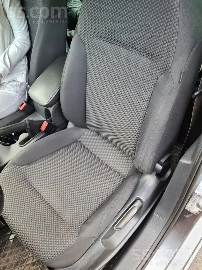 Volkswagen Jetta 2014 photo 4