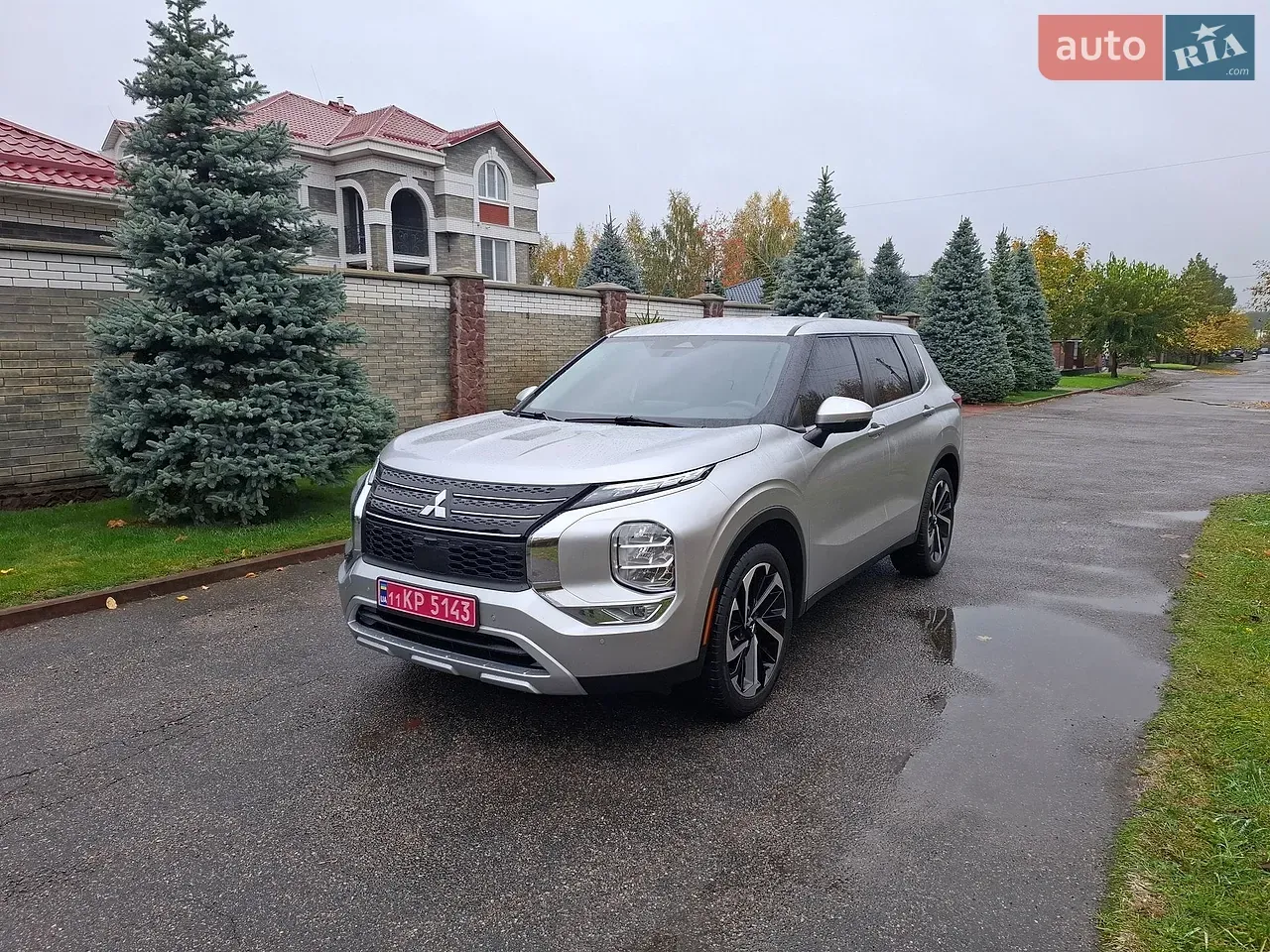 Mitsubishi Outlander 2022 photo 3