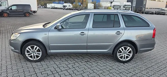 Skoda Octavia 2013 photo 5
