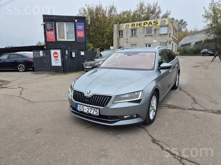 Skoda Superb 2016 photo 4