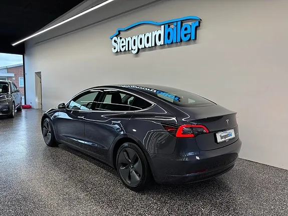 Tesla Model 3 2020 photo 5