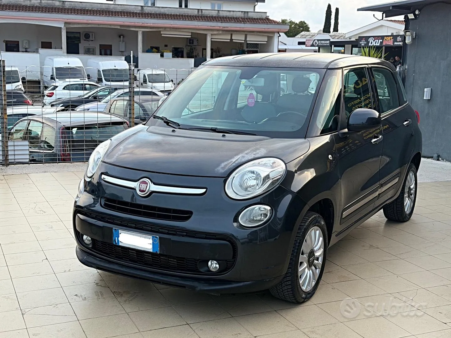 Fiat 500L 2015 photo 2