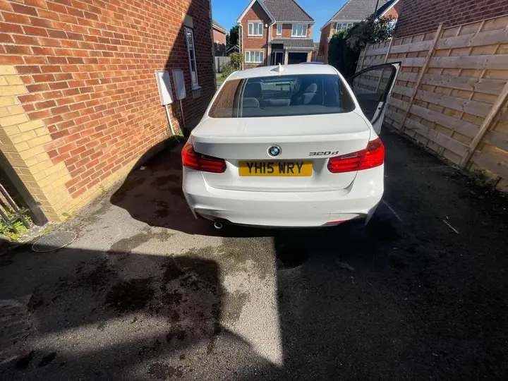 BMW 3 Series 2025 photo 3