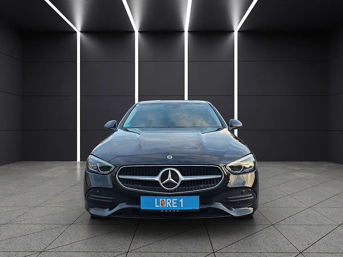 Mercedes-Benz C-Class 2023 photo 2