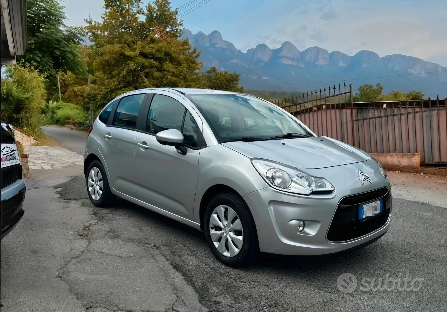 Citroen C3 2011 photo 3