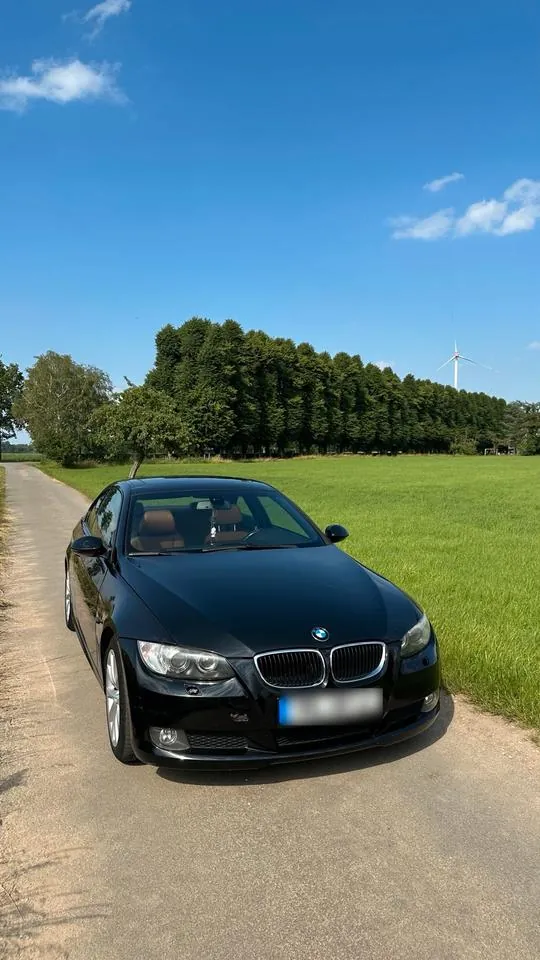 BMW 320I