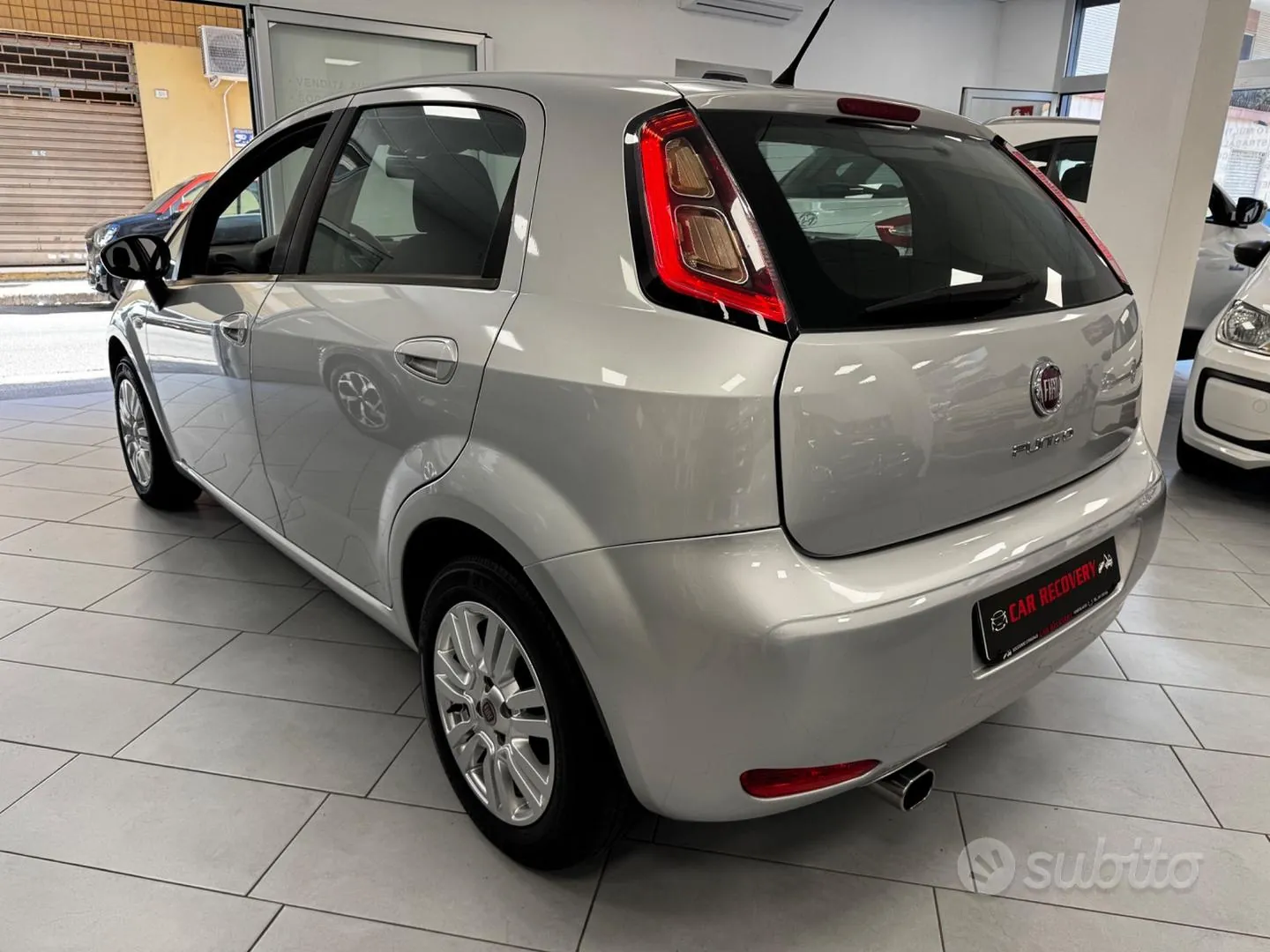 Fiat Punto 2013 photo 5