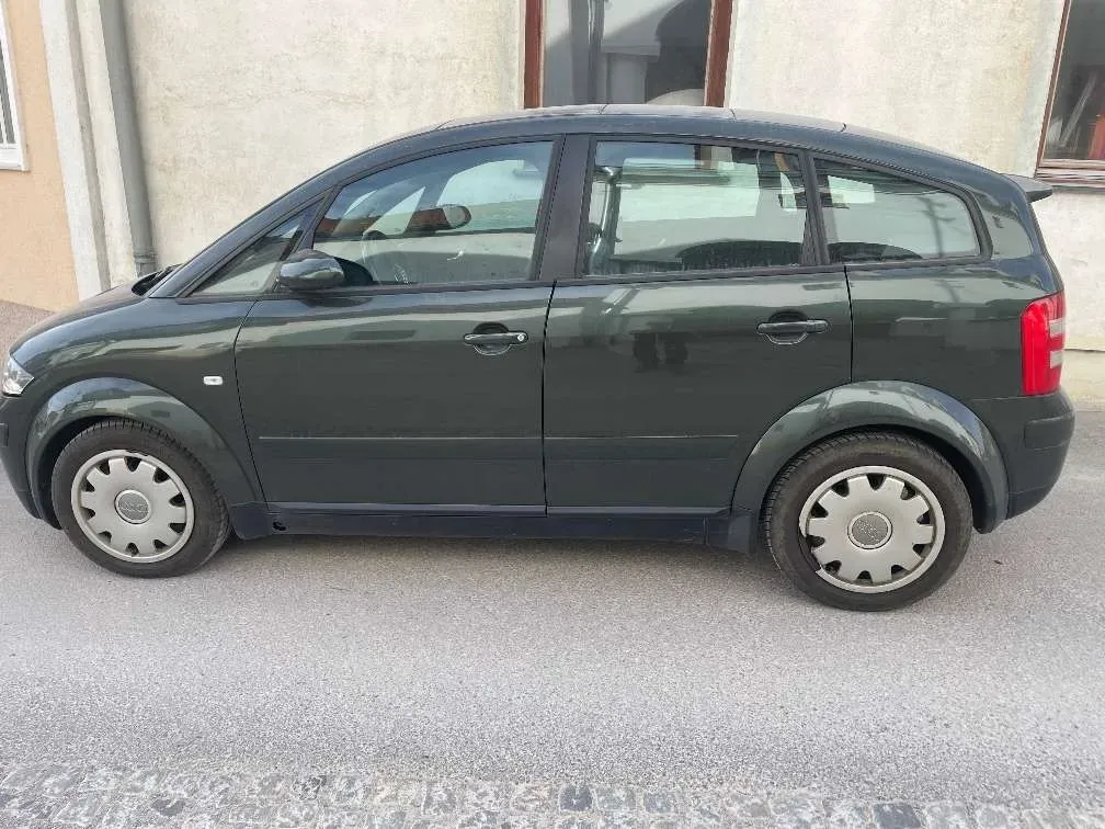 Audi A2