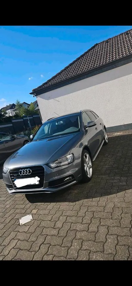 Audi A4 B8