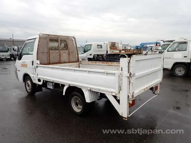 Mitsubishi Delica 2006 photo 3
