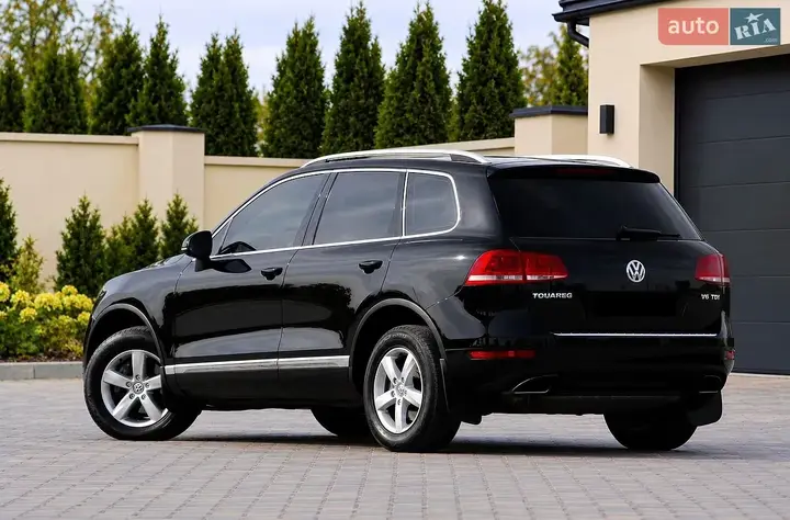 Volkswagen Touareg 2013 photo 2
