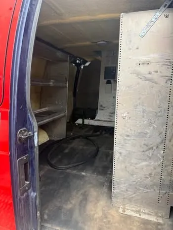 Ford E-350 2014 photo 5