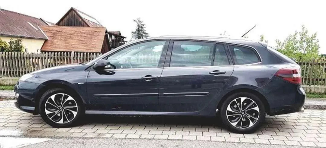 Renault Laguna