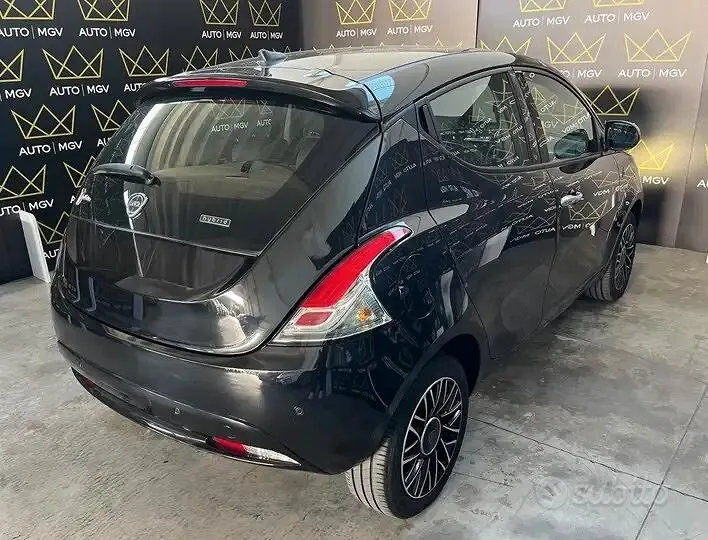 Lancia Ypsilon 2022 photo 4