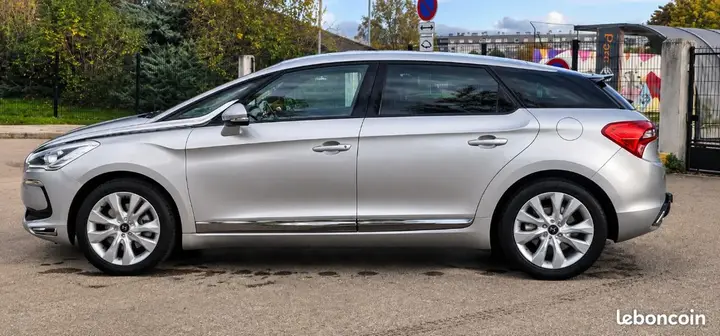Citroen Ds5 2015 photo 5