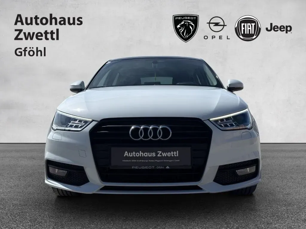 Audi A1 2018 photo 2
