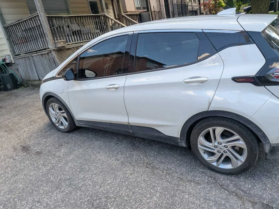 Chevrolet Bolt 2022 photo 4