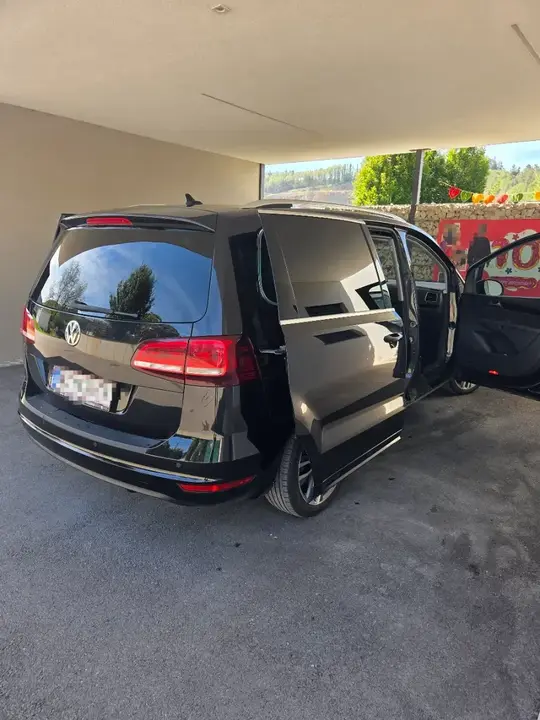 Volkswagen Sharan 2017 photo 2