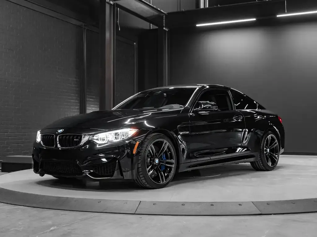 BMW M4 2015 photo 4