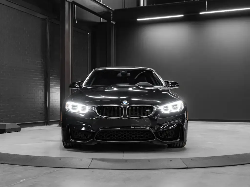 BMW M4 2015 photo 3