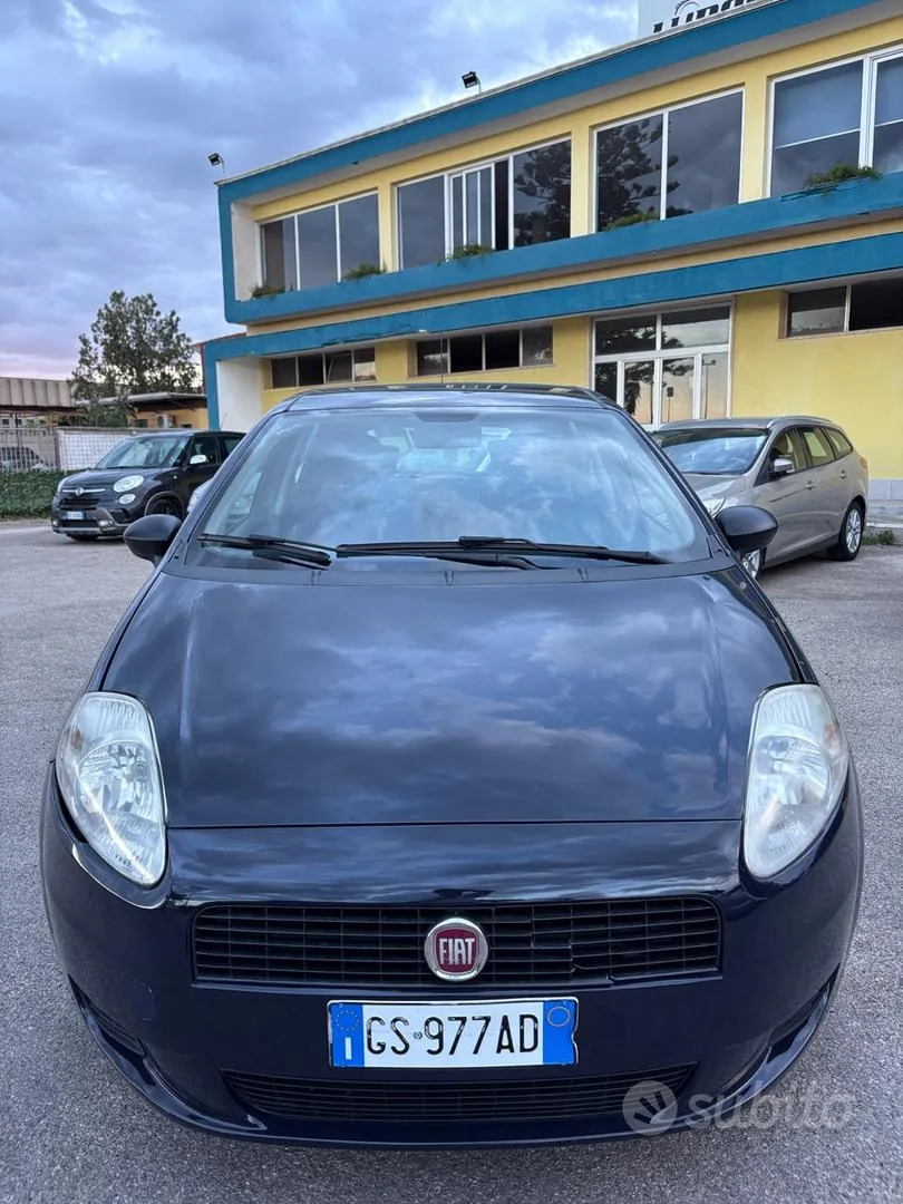 Fiat Punto Evo 2012 photo 2