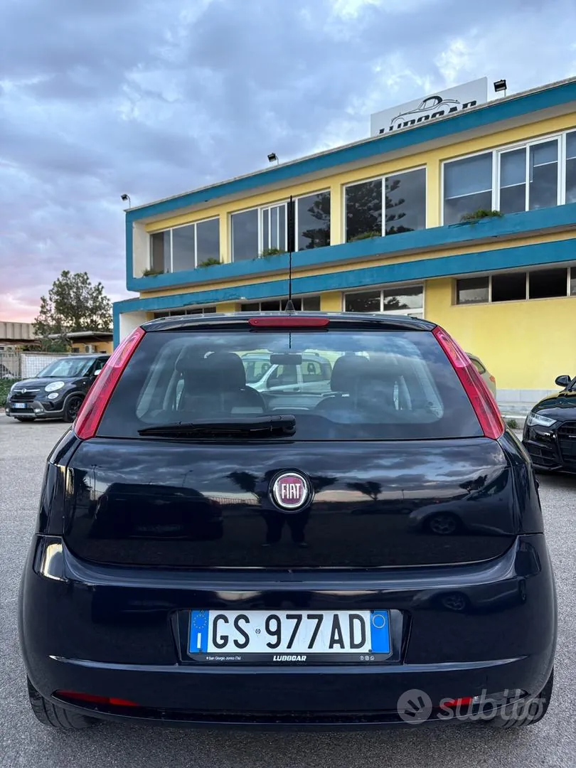 Fiat Punto Evo 2012 photo 5