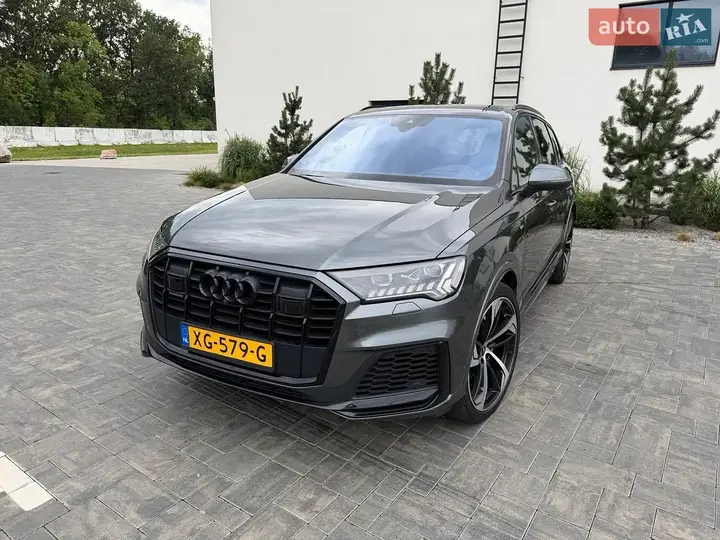 Audi Q7 2020 photo 3