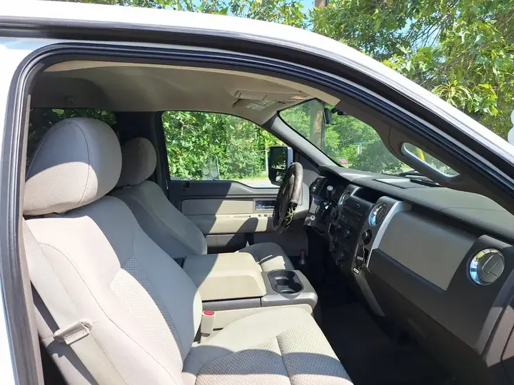 Ford F-150 2010 photo 4