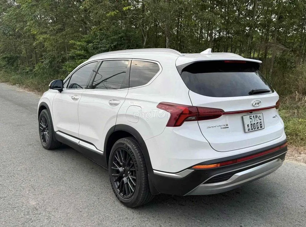 Hyundai Santa Fe 2023 photo 5