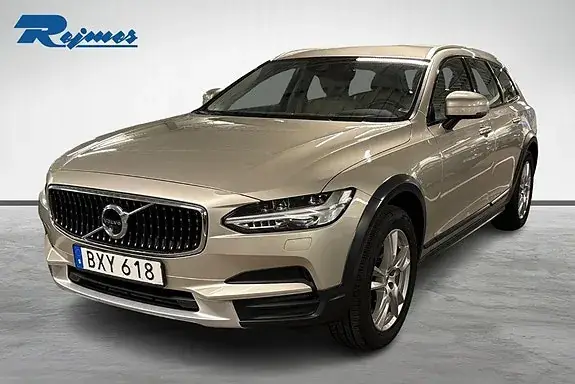 Volvo V90 Cross Country