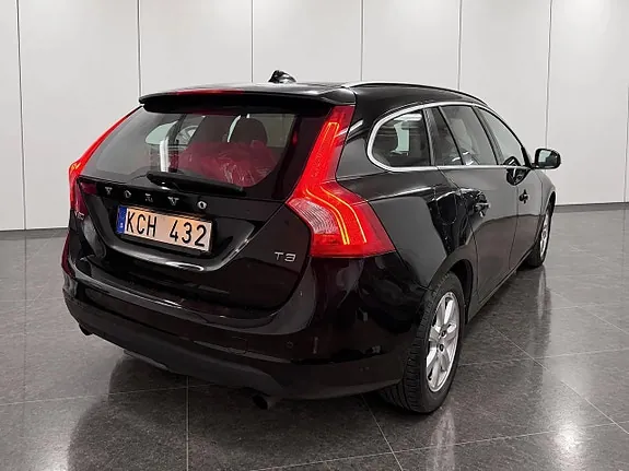 Volvo V60 2012 photo 4