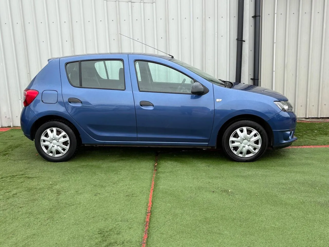 Dacia Sandero 2013 photo 3