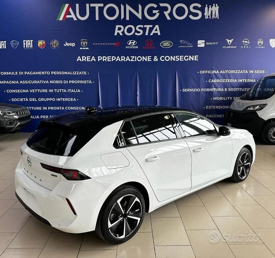 Opel Astra 2025 photo 2
