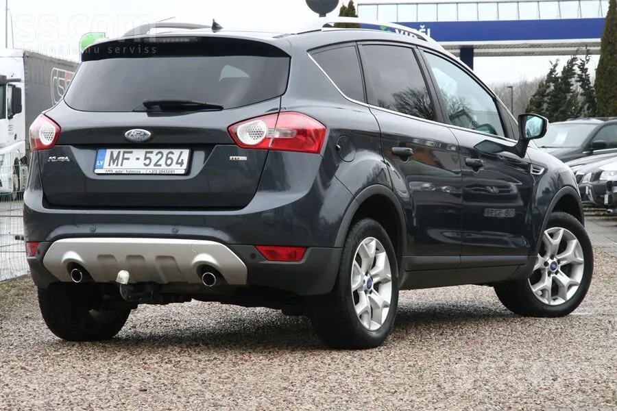 Ford Kuga 2010 photo 3