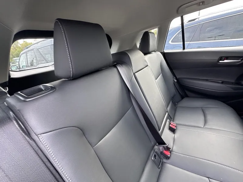 Toyota Corolla Cross 2026 photo 3