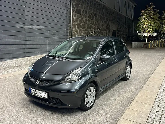 Toyota Aygo 2006 photo 2
