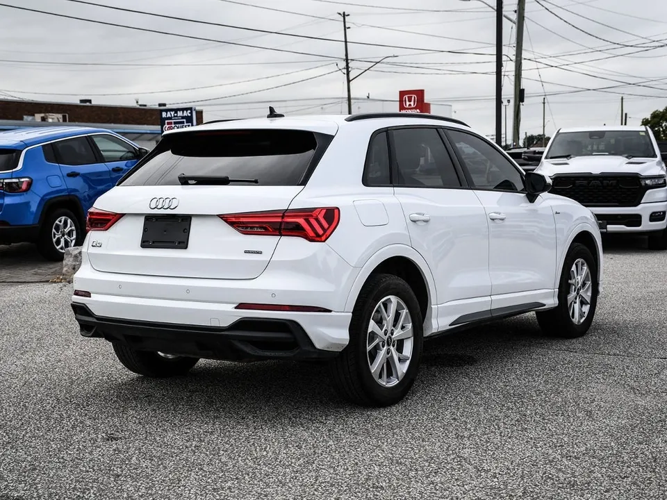 Audi Q3 2024 photo 4