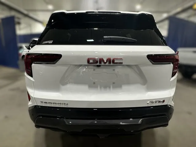 GMC Terrain 2027 photo 5