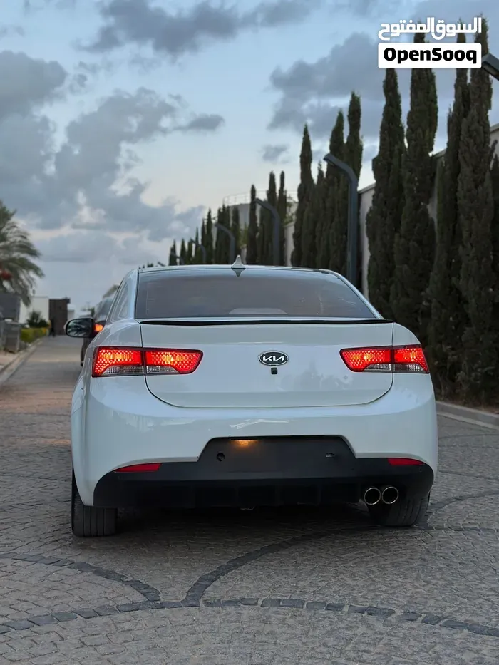 Kia Forte 2012 photo 4