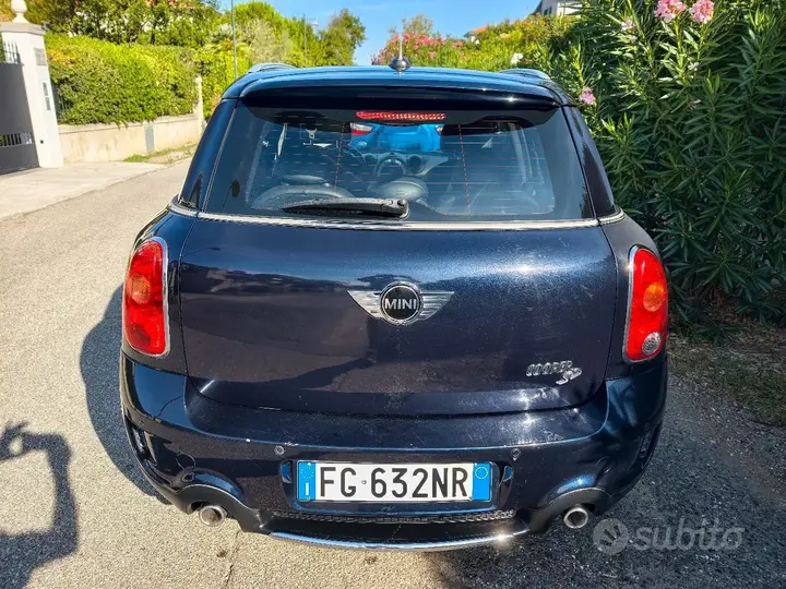 Mini Mini Countryman 2017 photo 2