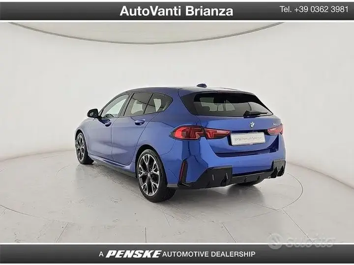BMW 1 Series 2025 photo 4