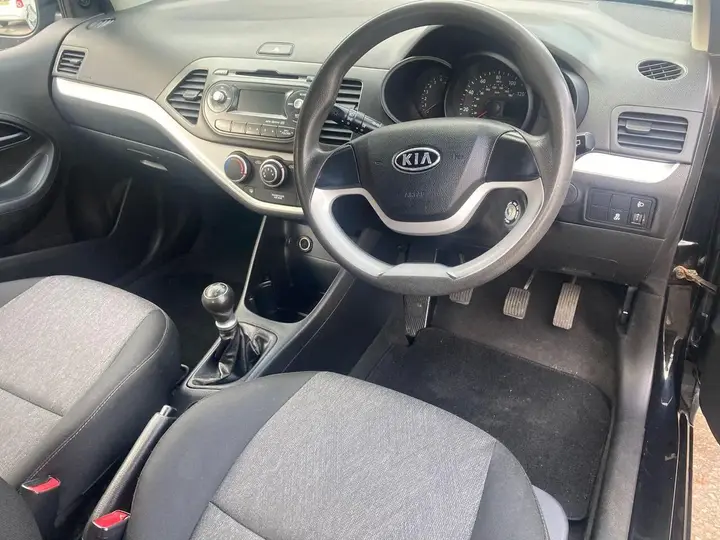 Kia Picanto 2011 photo 5